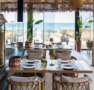 Oasis VIP Club Restaurant